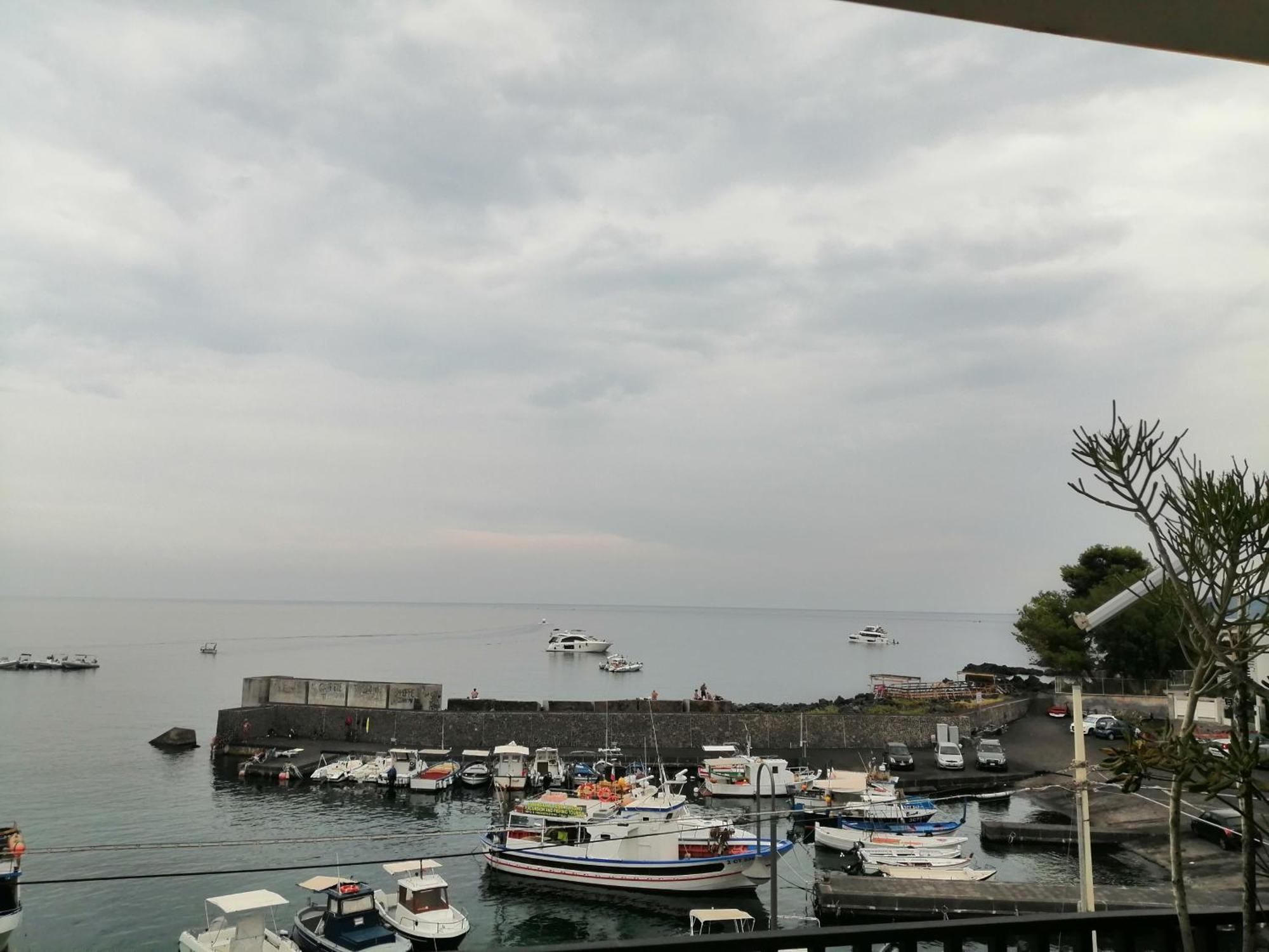 Acirealevacanze - Romantica Camera Sul Mare Екстер'єр фото